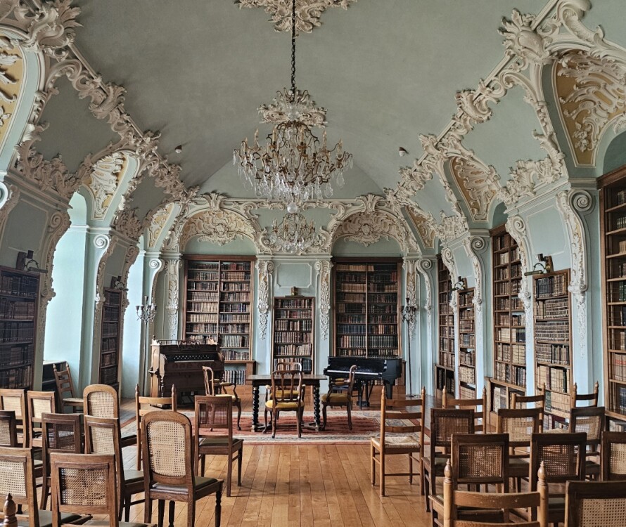 Aanwinsten bibliotheek